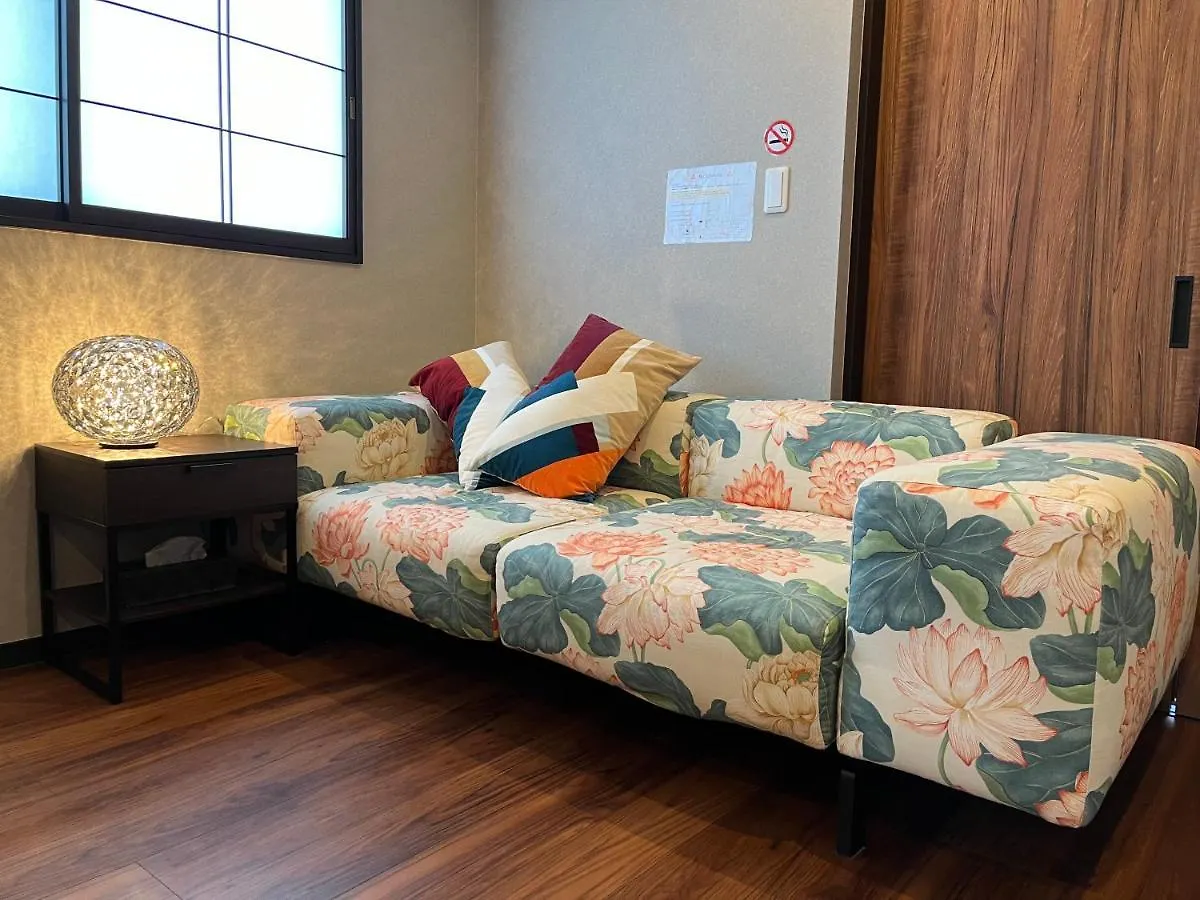 Maruya Izumisano Apartment